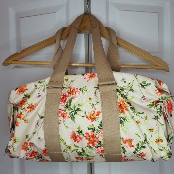 LeSportsac Hobo/ Shoulder Bag - Like New - Picture 8 of 11